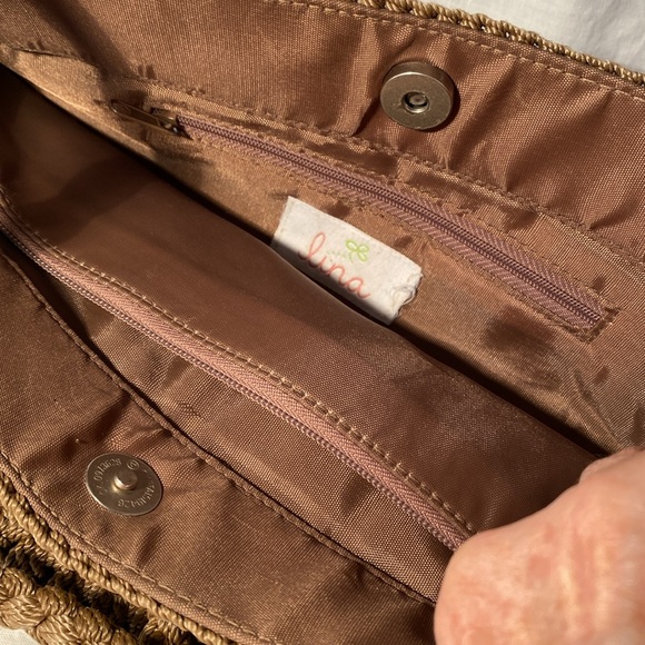 LINA Crocheted Shoulder Handbag - Picture 3 of 7